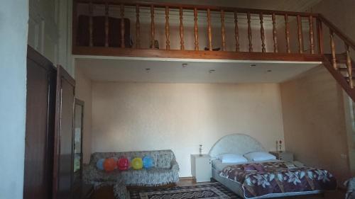 Grandma`s Hotel