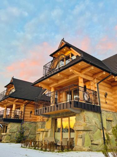 Apartamenty Osada Biała Woda Szczawnica Jaworki — 4-Star Luxury Hotel in Szczawnica, Poland