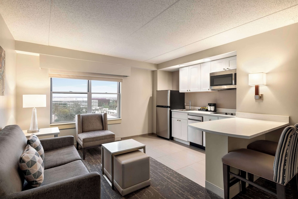 Homewood Suites by Hilton Philadelphia City Avenue - photo 31