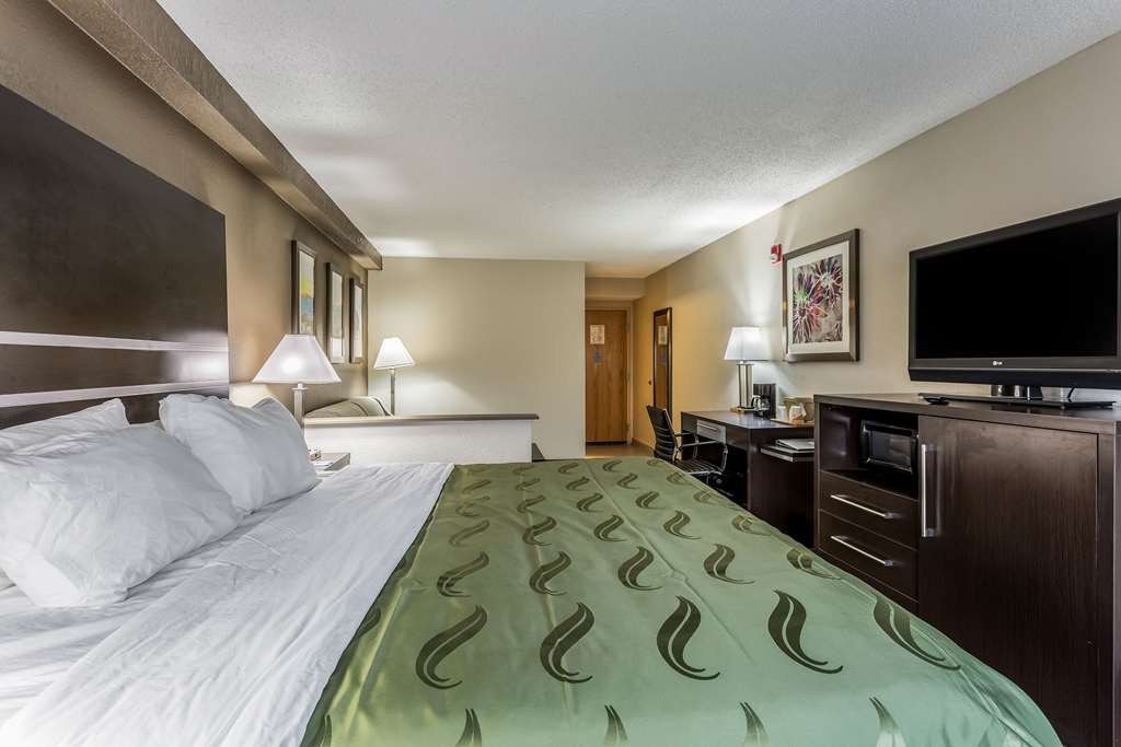 Quality Inn & Suites El Paso I 10 - photo 27