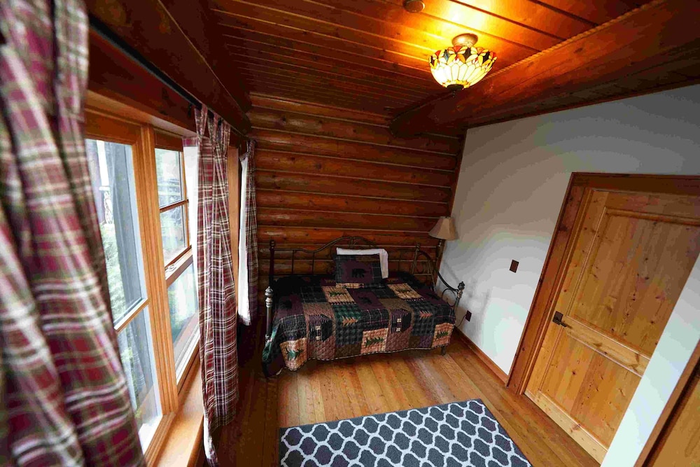 Ampersand Bay Resort - photo 36