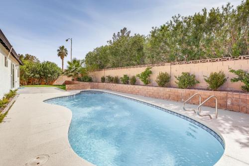 Pet Friendly Las Vegas Home with Pool 4 Mi to Strip — 4-Star Luxury Hotel in Las Vegas, United States