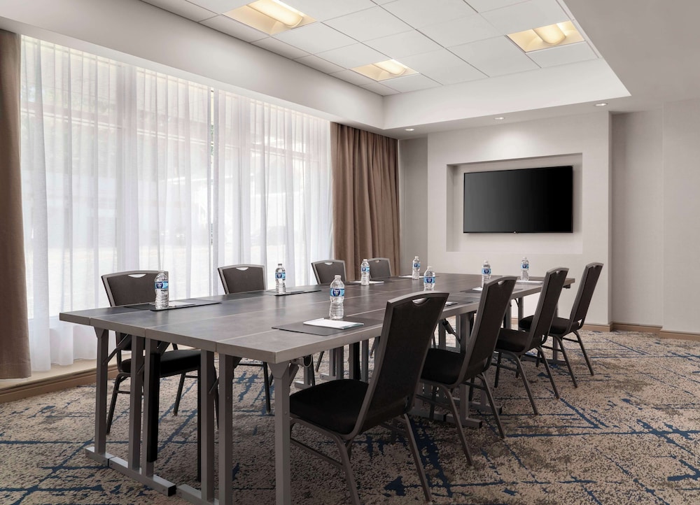 Homewood Suites by Hilton Boston Brookline Longwood Medical - photo 54