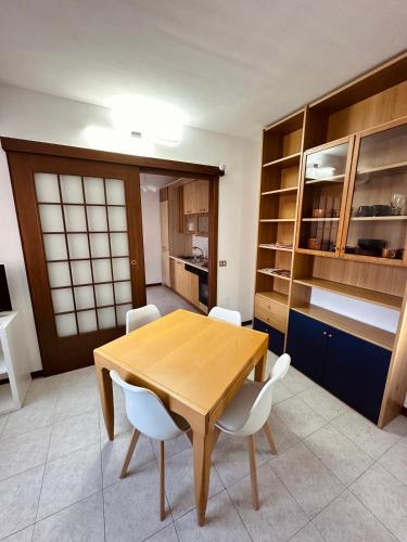 Comfort Apartment by Ale & Luca — 4-Star Luxury Hotel in Bologna, Italy