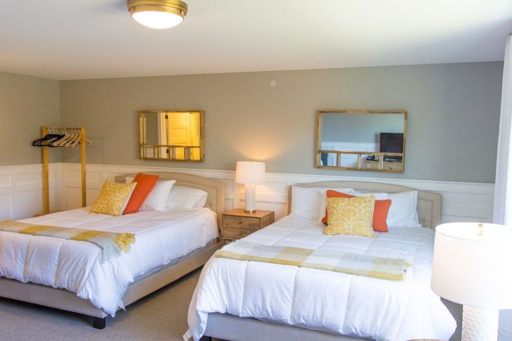 The Edgewood Inn - photo 15