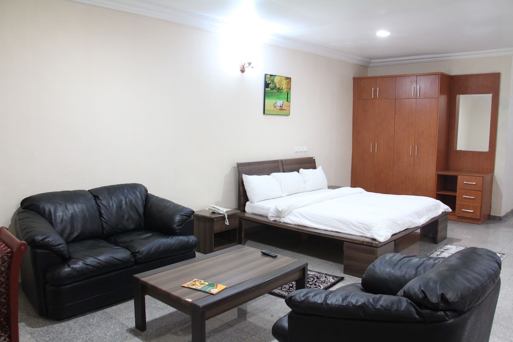 Reverton Hotel — Lokoja — photo 5