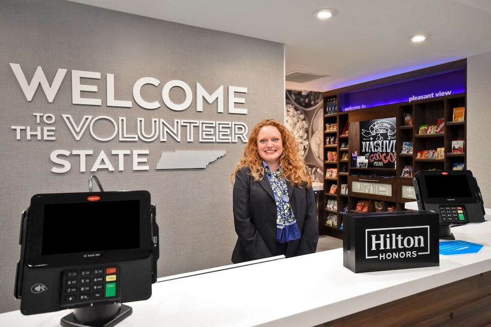 Hampton Inn Pleasant View TN - photo 4