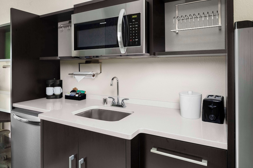 Home2 Suites by Hilton Rochester Mayo Clinic Area - photo 15