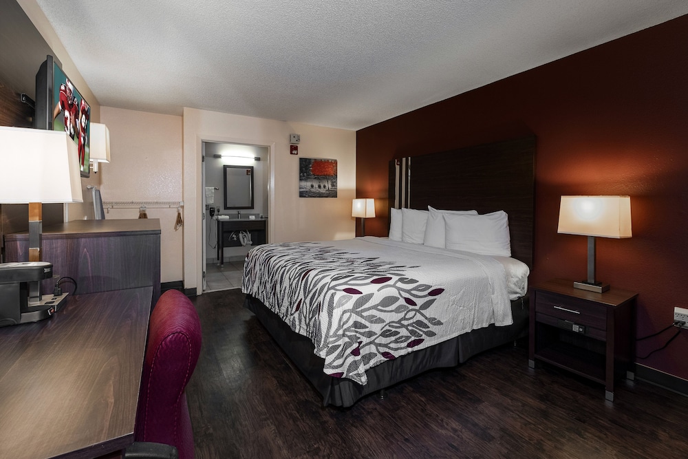 Red Roof Inn Valdosta University - photo 14