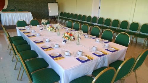 Hotel Cuprum in Santa Rosa, Argentina