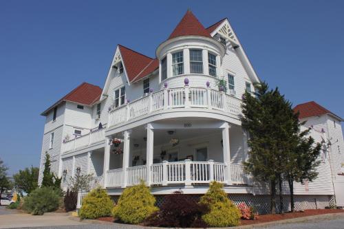 Tavern on the Bay Hotel Bugsy Siegel Suite — hotel in Somers Point