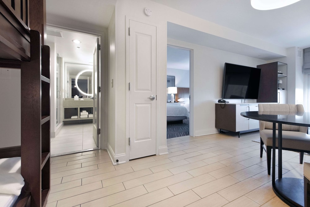 Embassy Suites by Hilton Raleigh Durham Airport Brier Creek - photo 44