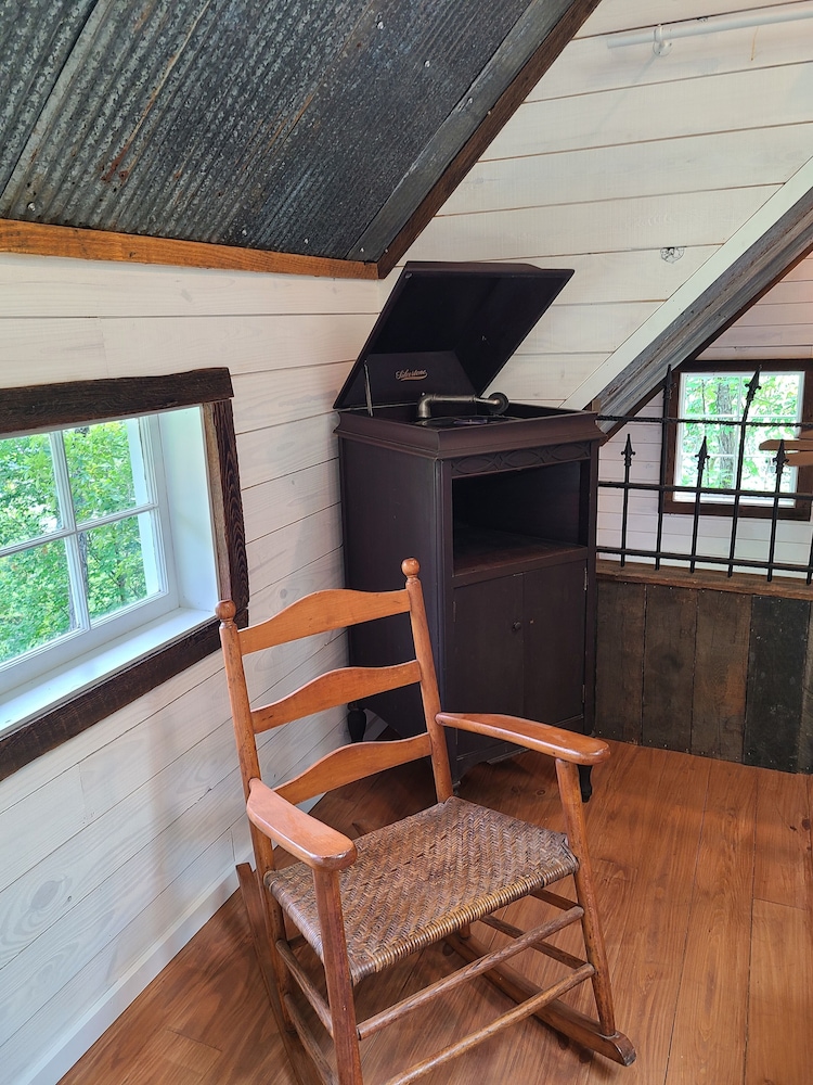 The Treetop Hideaways at Ruby Falls - photo 28