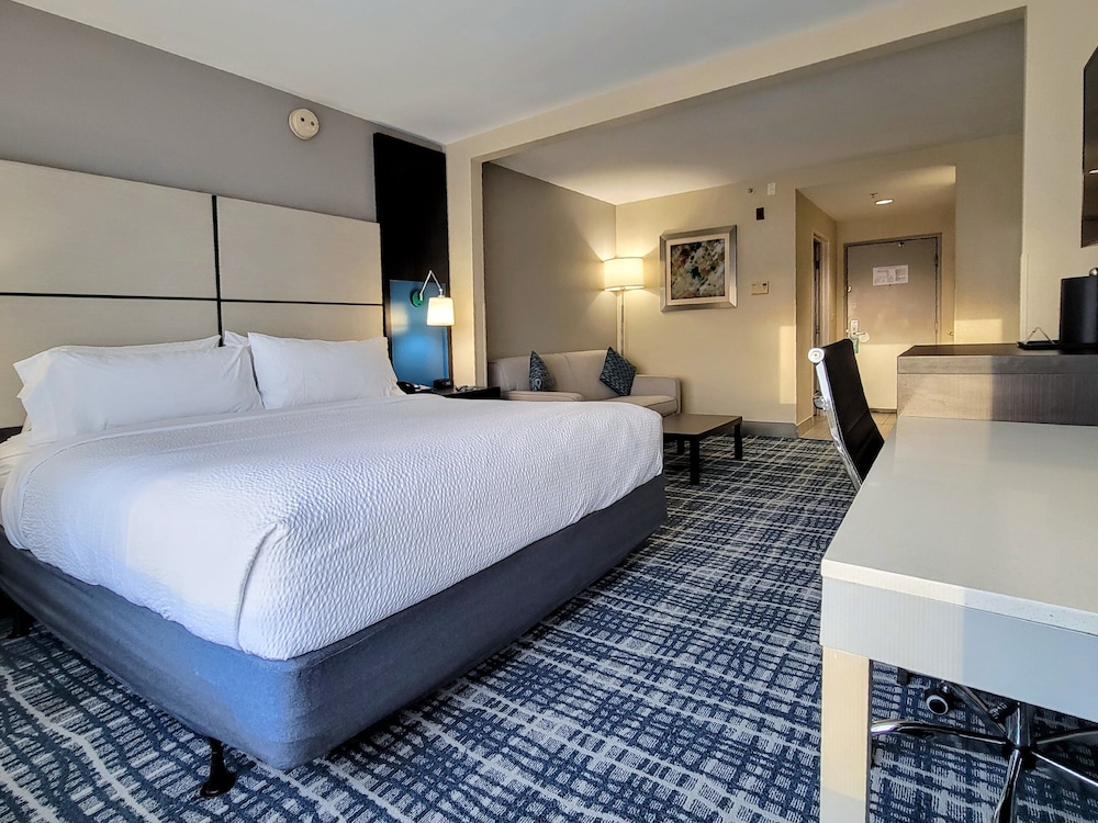 Holiday Inn Belcamp Aberdeen Area by IHG - photo 18