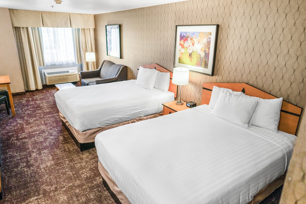 Crystal Inn Hotel & Suites West Valley City - photo 9
