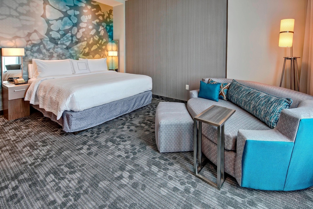 Courtyard by Marriott Kansas City Downtown Convention Center - photo 4