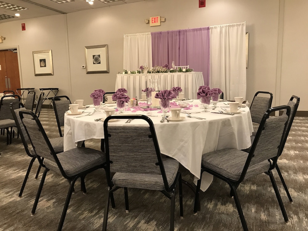 Holiday Inn Martinsburg by IHG - photo 59