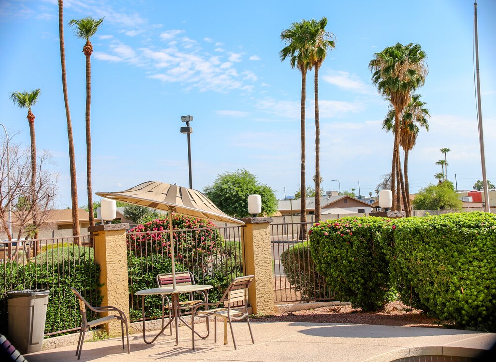 Americas Best Value Inn Phoenix I 10 West - photo 19