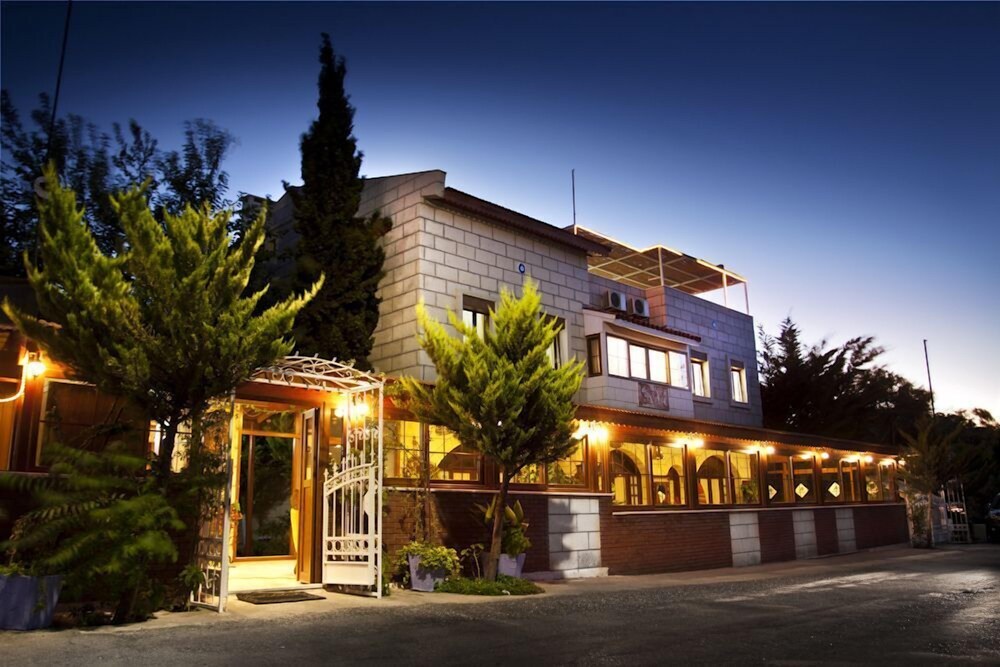 Antik Motel — 4-Star Luxury Hotel in Cesme, Turkey