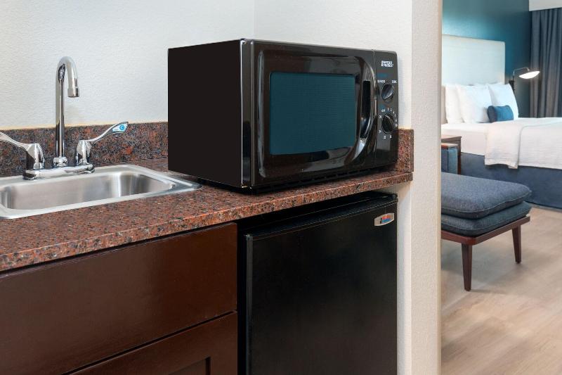 Courtyard by Marriott Sarasota at University Town Center - photo 47