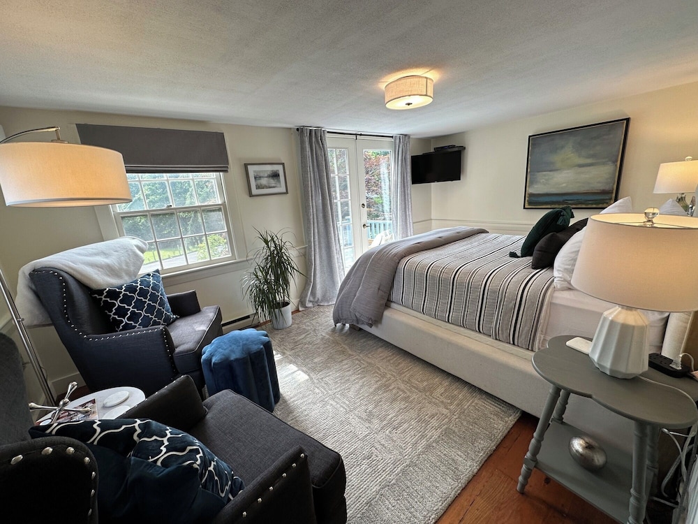 Inn at Perkins Cove - photo 18