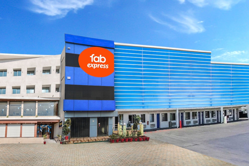 Fabexpress Radha Regent in Mathura, India