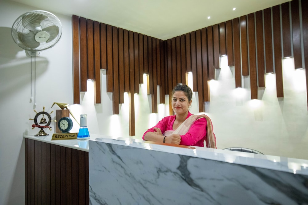 The Hotel Js Souvenir - last minute hotel in Rishikesh