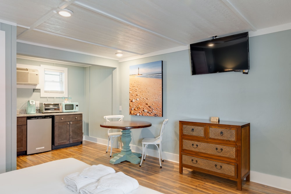 See Sea Motel - photo 57