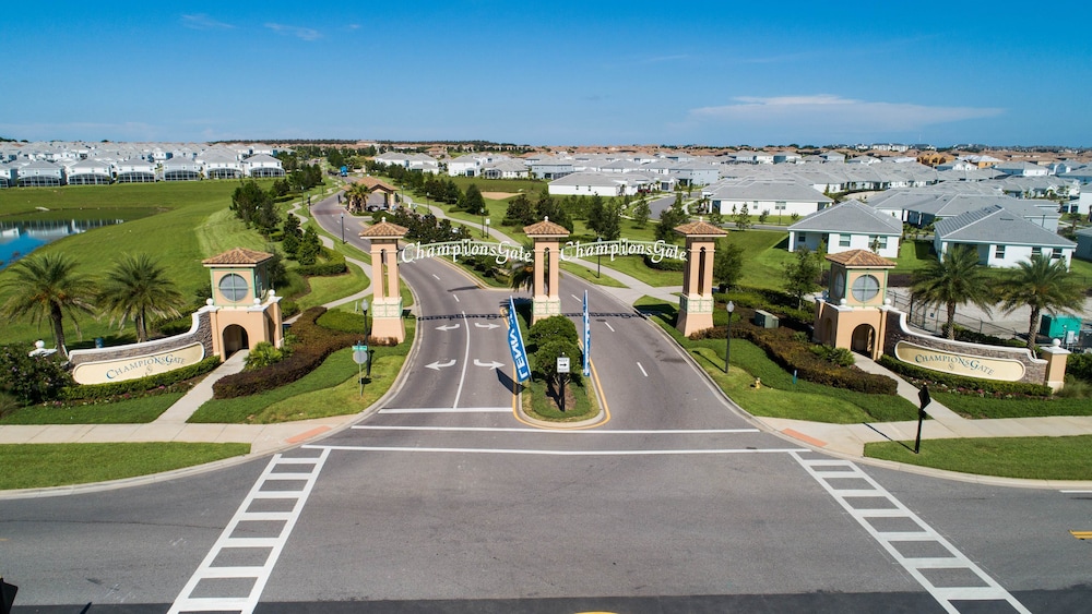 2BR Condo Champion'sgate w Resort Access Disney - photo 23