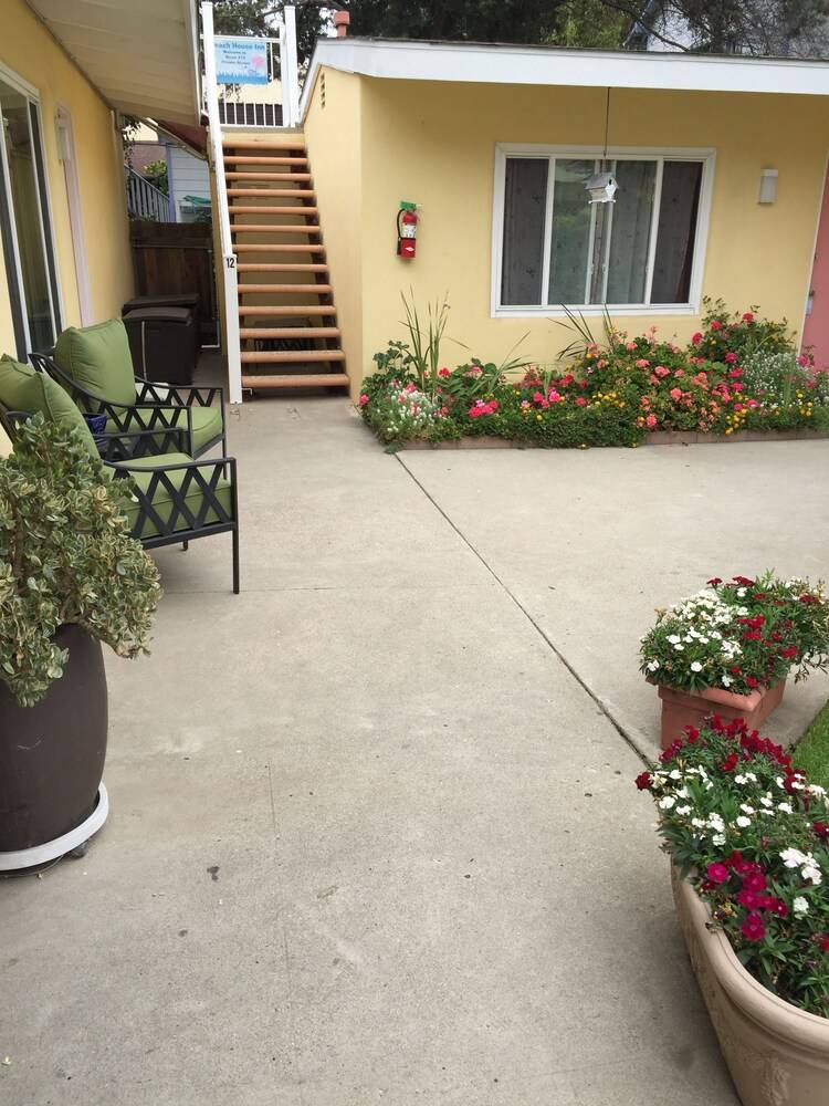 Beach House Inn - photo 76