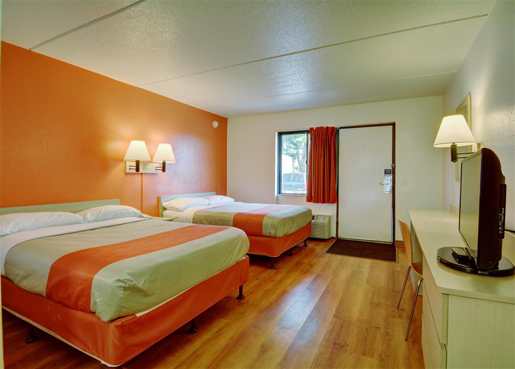 Motel 6 Chicopee MA Springfield - photo 17