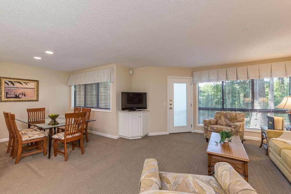 Coral Reef Resort - photo 28