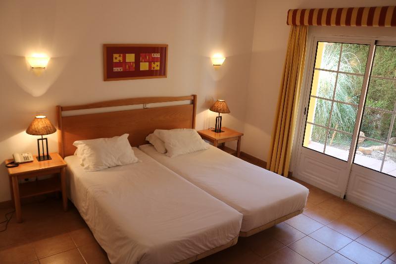 Cvl Club House — 4-Star Luxury Hotel in Lagos, Portugal