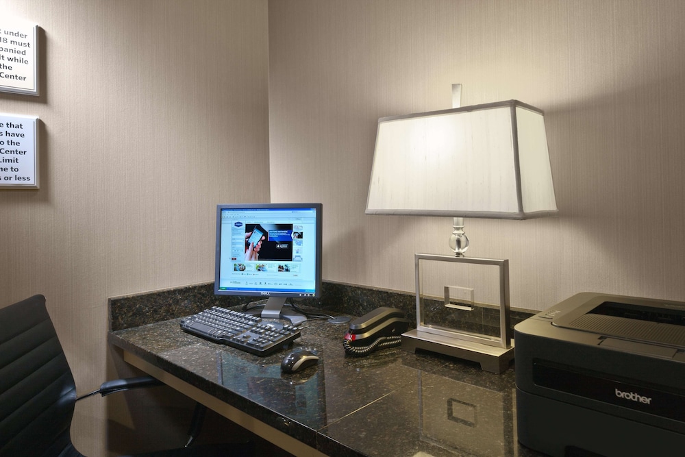 Hampton Inn Midland - photo 41
