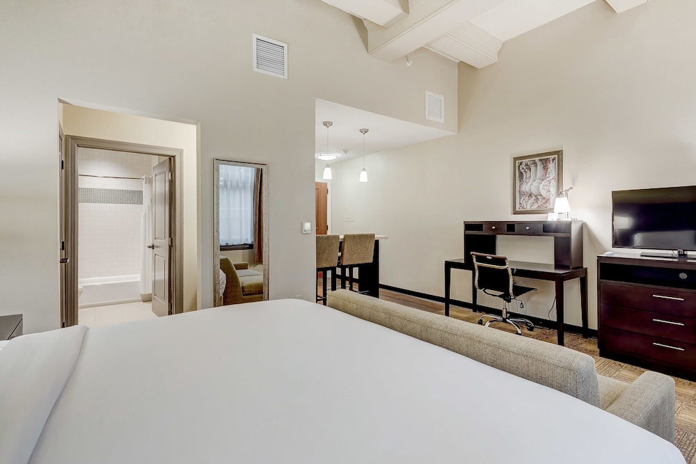 Staybridge Suites Baltimore Inner Harbor by IHG - photo 34
