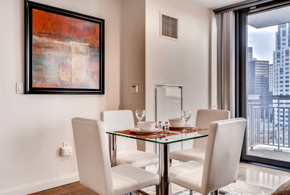 Global Luxury Suites at China Town - photo 8