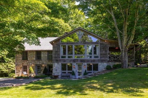 Beech Haven - carbon neutral hotel in Unknown City