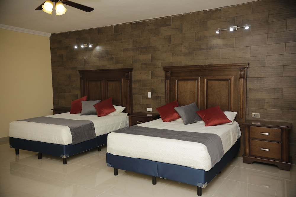 Hotel Posada Santa Fe Sabinas — hotel in Sabinas