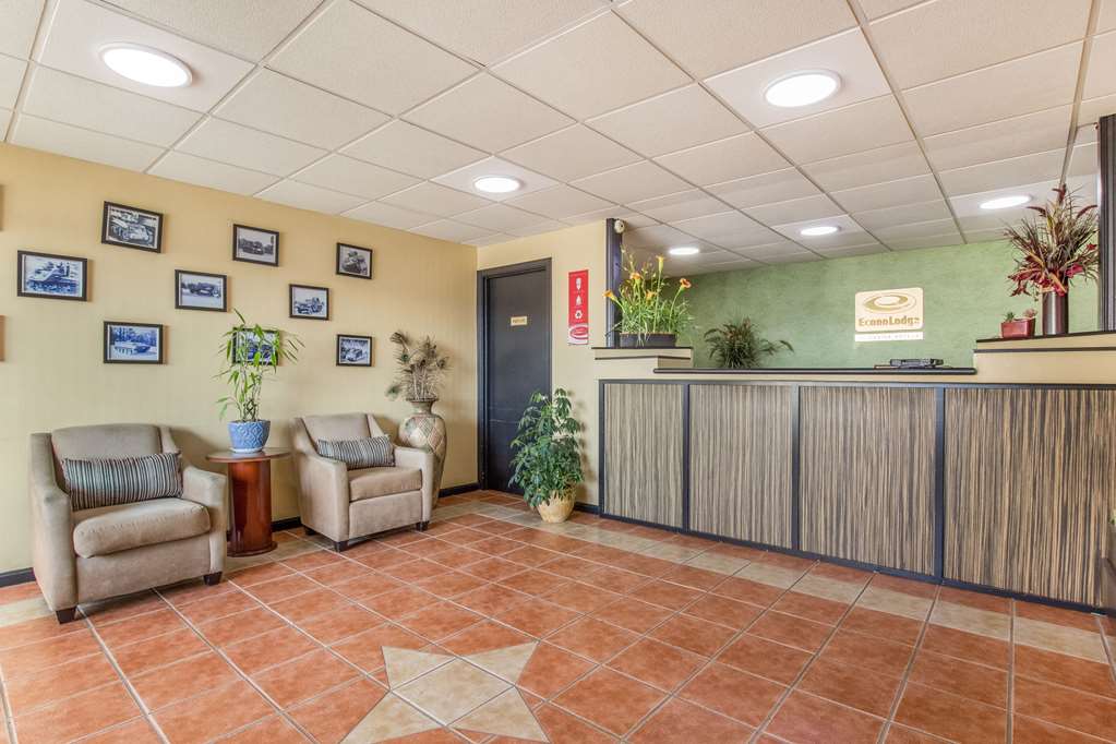 Econo Lodge Fort Knox - photo 16
