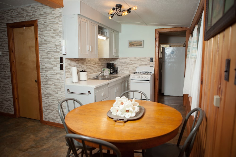 Mission Springs Resort - photo 19