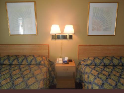 Seneca Clipper Inn - photo 18
