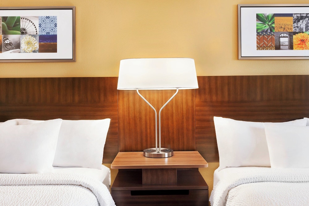 Fairfield Inn by Marriott Roseville - photo 9