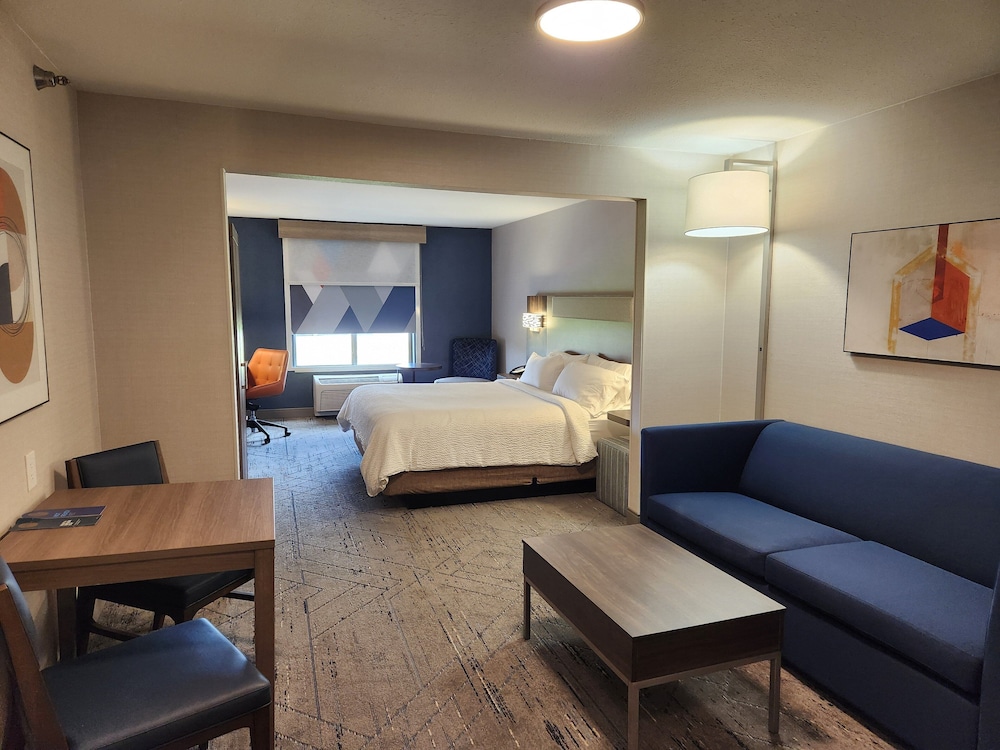 Holiday Inn Express Hotel & Suites Crawfordsville by IHG - photo 10