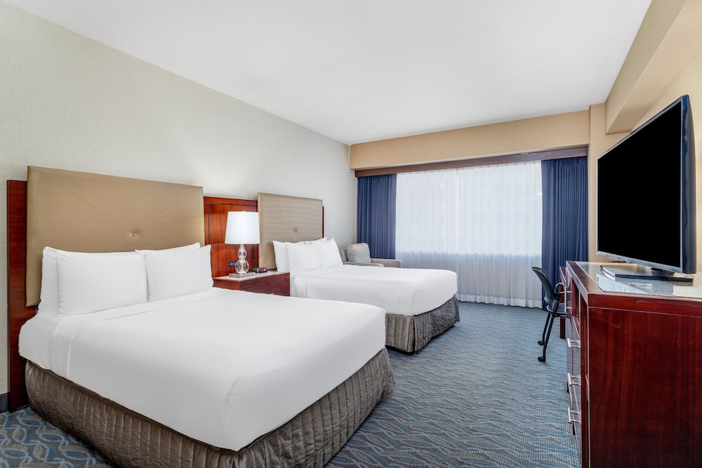 Crowne Plaza Los Angeles Harbor Hotel by IHG - photo 19