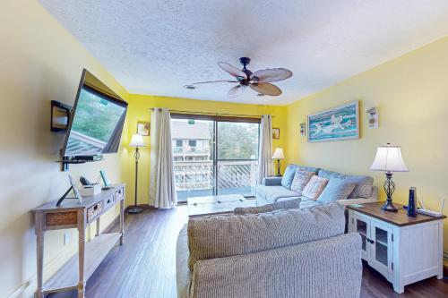 Shipwatch Pointe II Q 305 — 4-Star Luxury Hotel in Myrtle Beach, United States