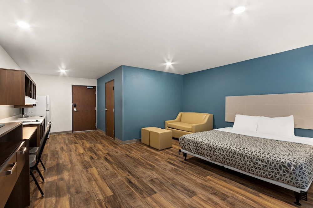 Woodspring Suites Tolleson Phoenix West - photo 10