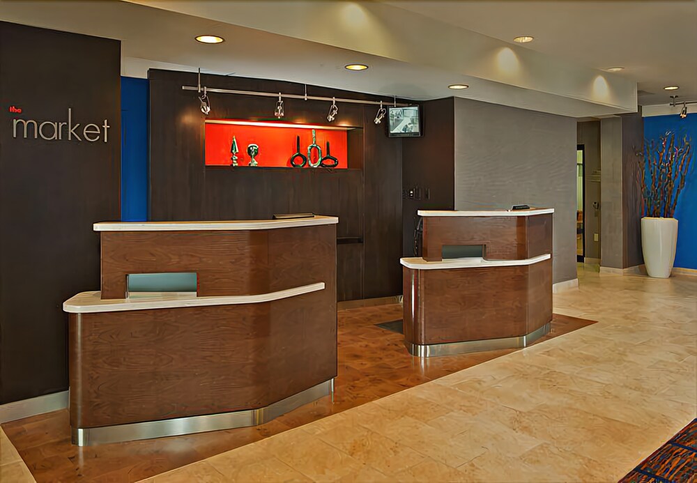 Courtyard by Marriott Burlington Mt. Holly Westampton - photo 3