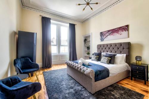 Stunning 5 bedroom apt close to city centre SEC Hydro and motorway — 4-Star Luxury Hotel in Glasgow, United Kingdom