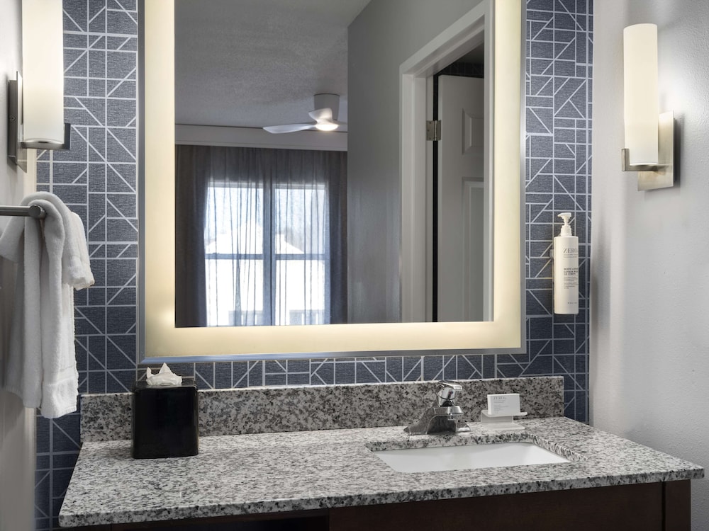 Homewood Suites by Hilton Columbus Airport - photo 26