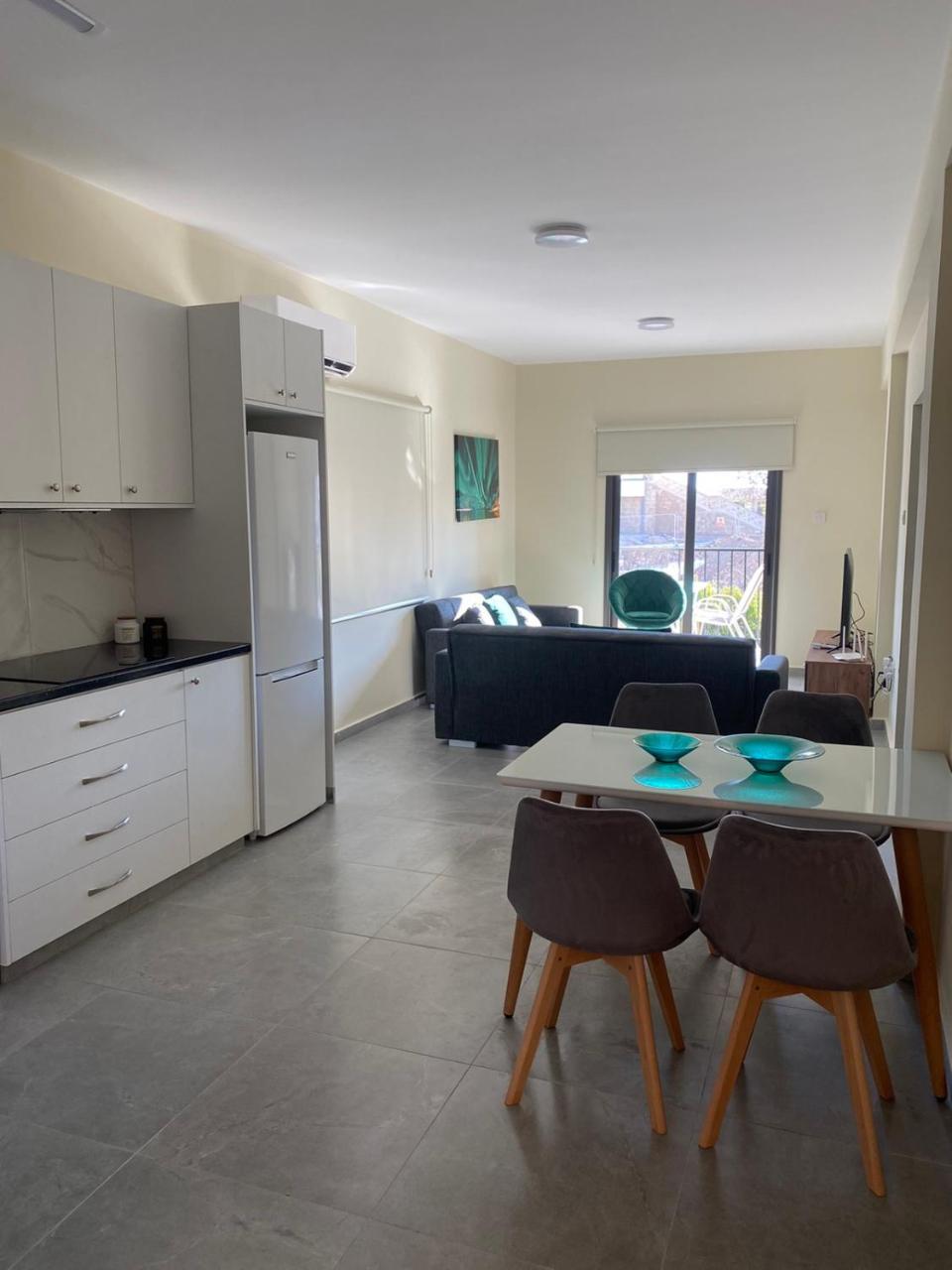 Central Apartments by IMH Travel & Tours